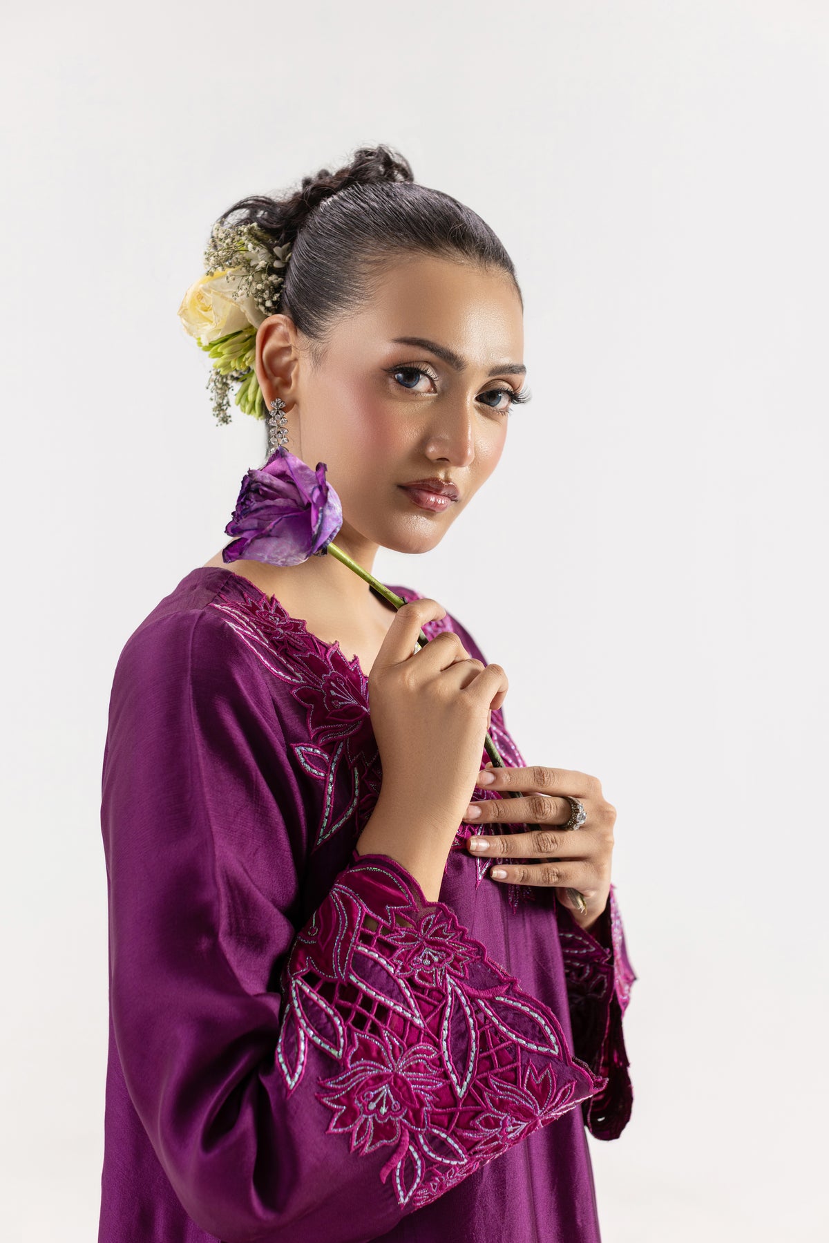 Mishyl - Henna Mehndi