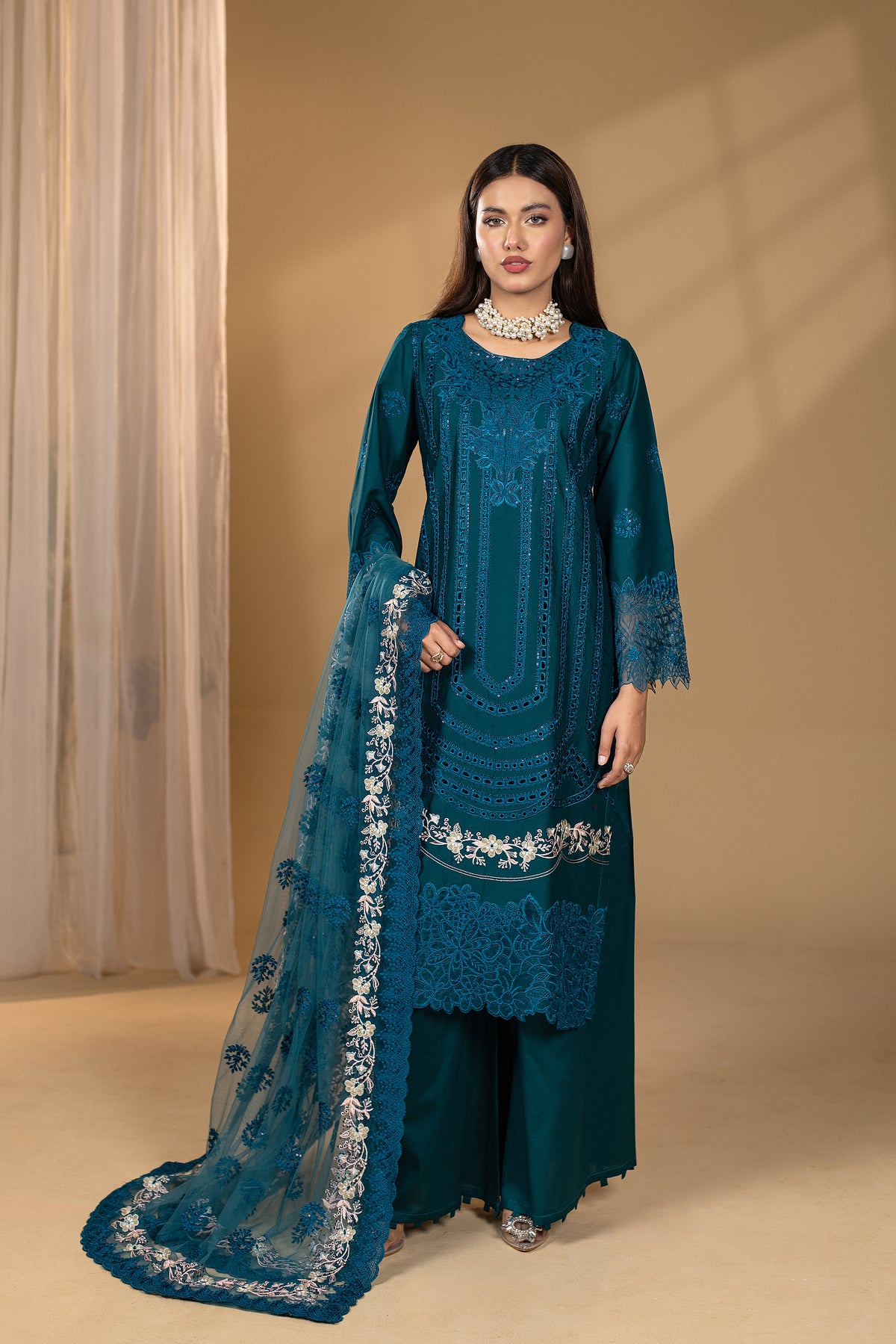 RUYA - 3PC EMBROIDERED OUTFIT - Henna Mehndi
