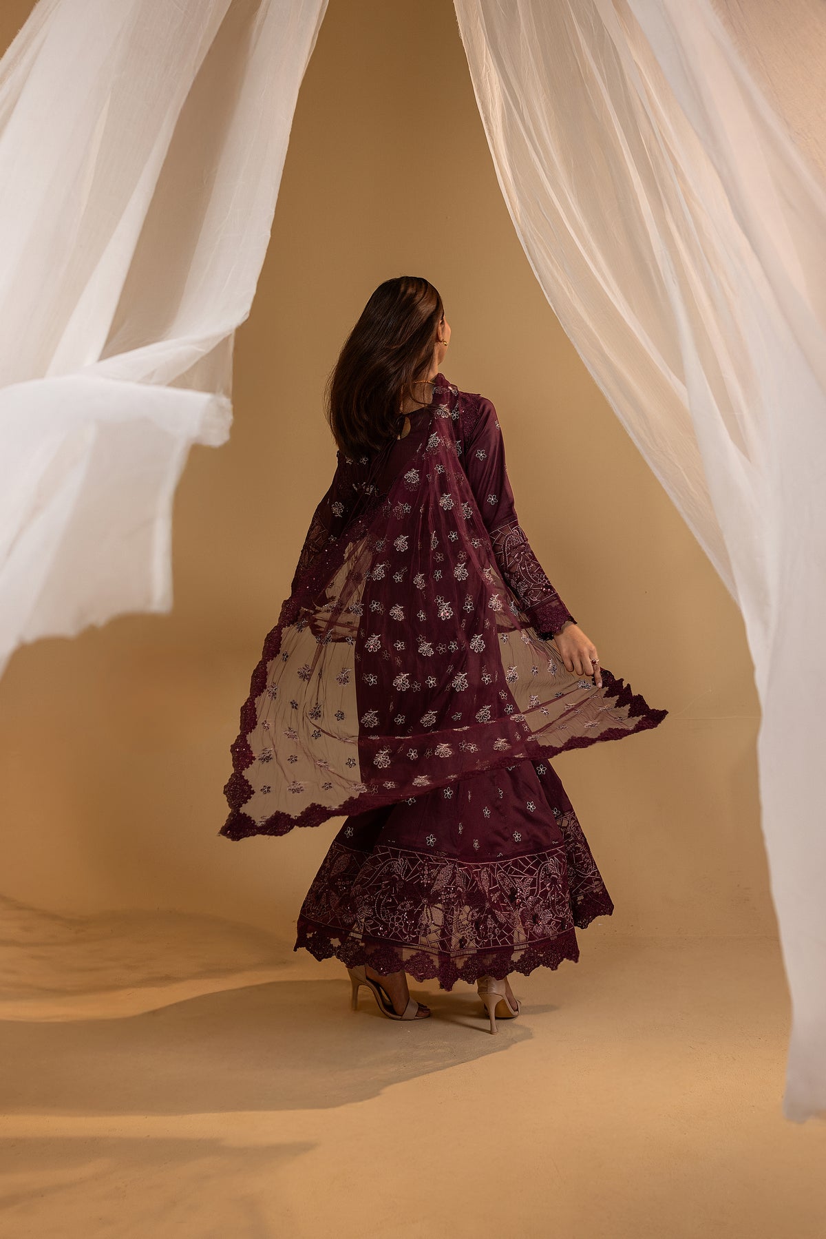 SOHAN - 3PC EMBROIDERED OUTFIT - Henna Mehndi