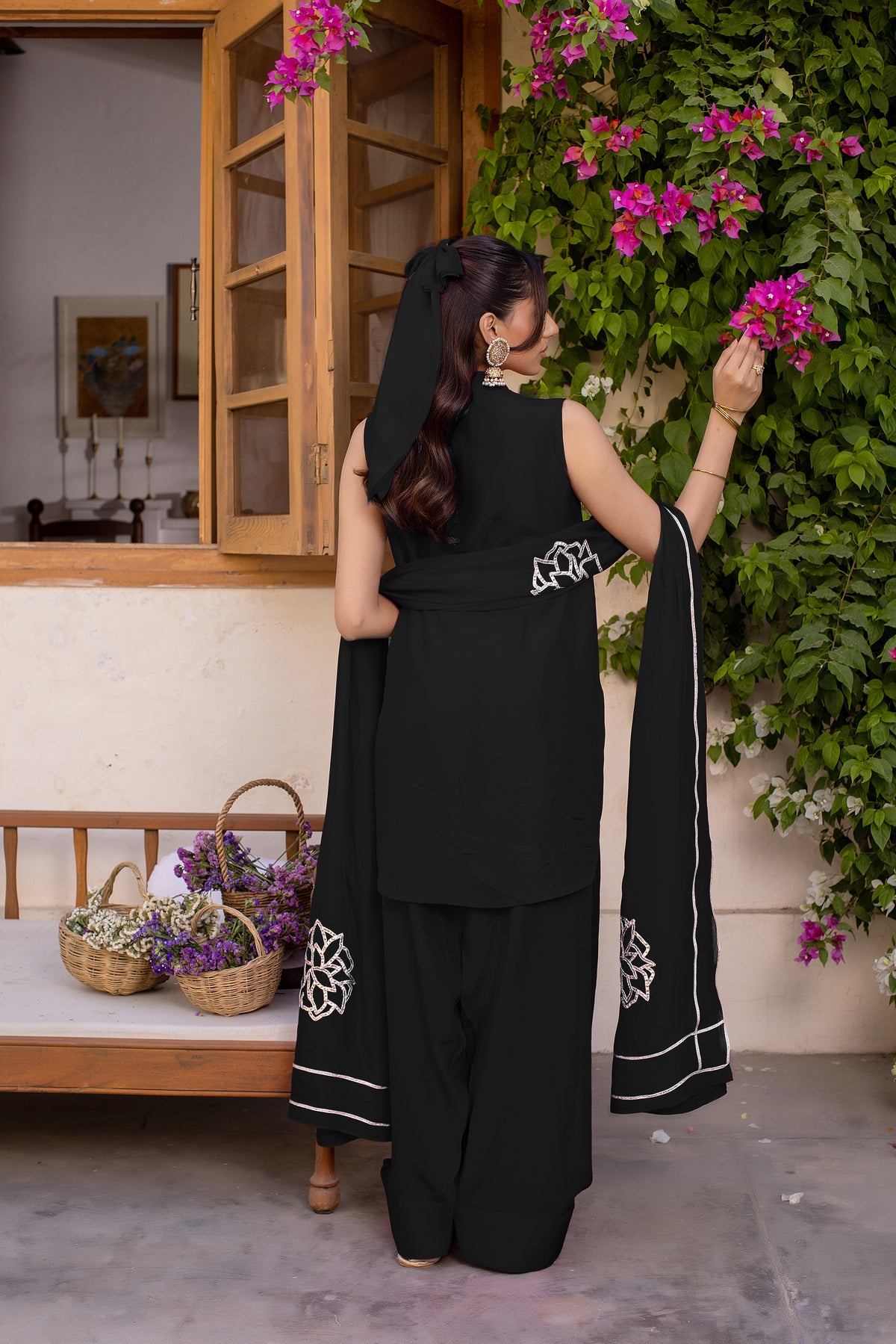 Nargis - Henna Mehndi