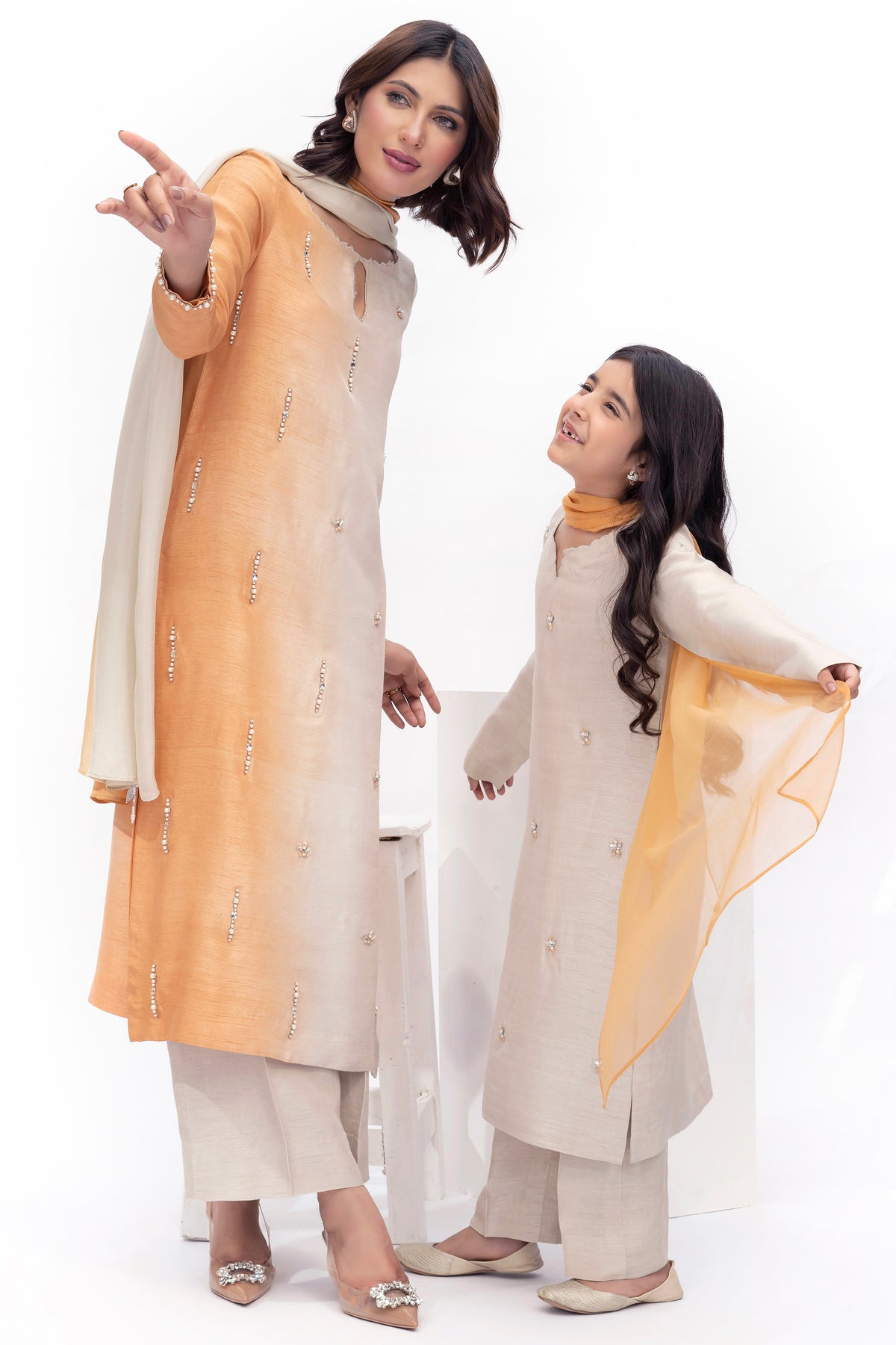Mira - Henna Mehndi