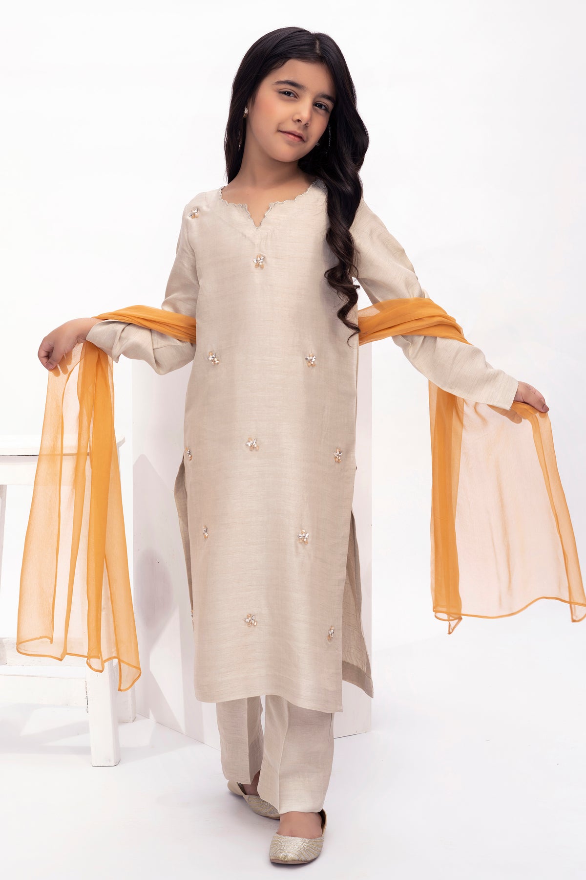 Sena - Henna Mehndi