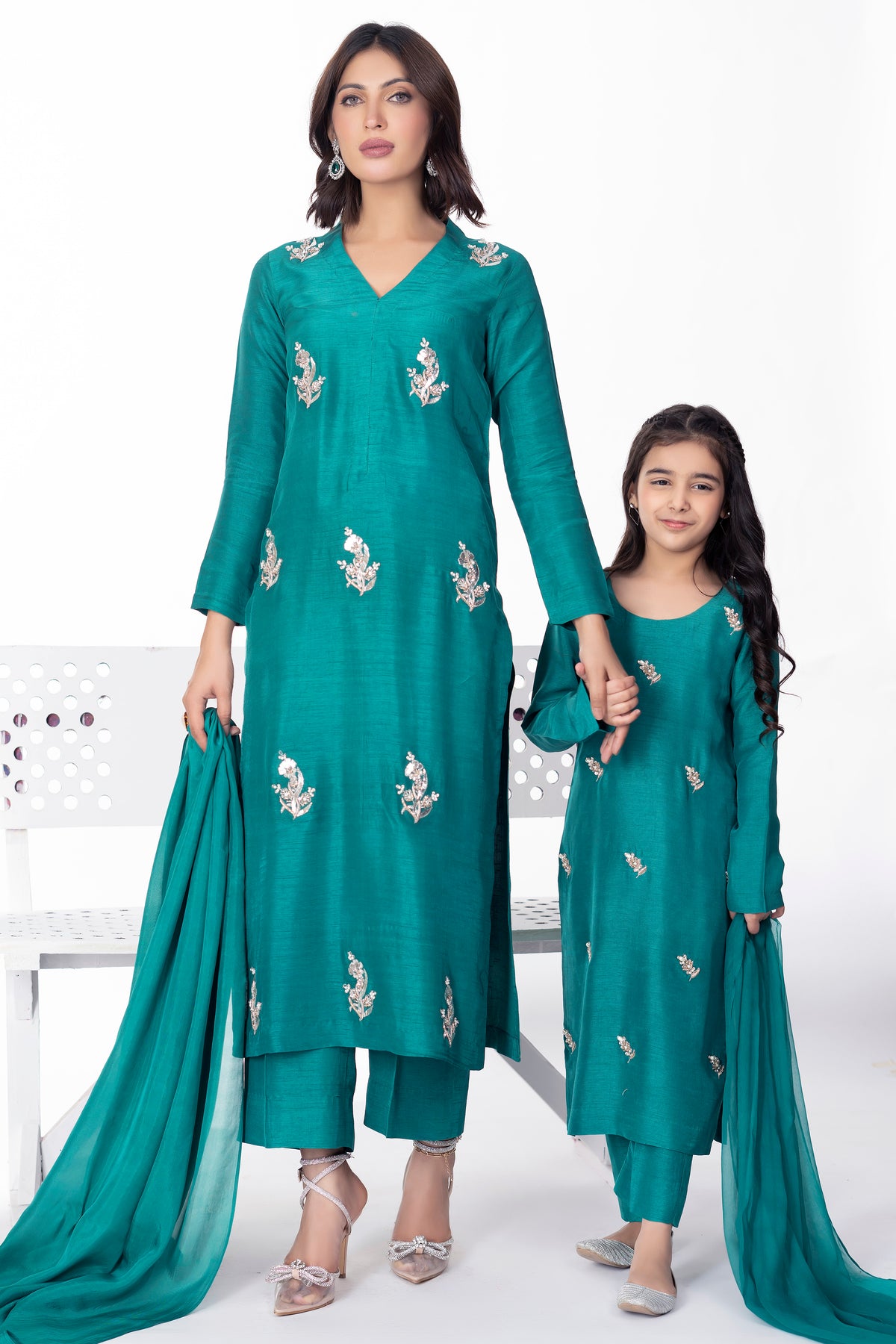 Eira - Henna Mehndi