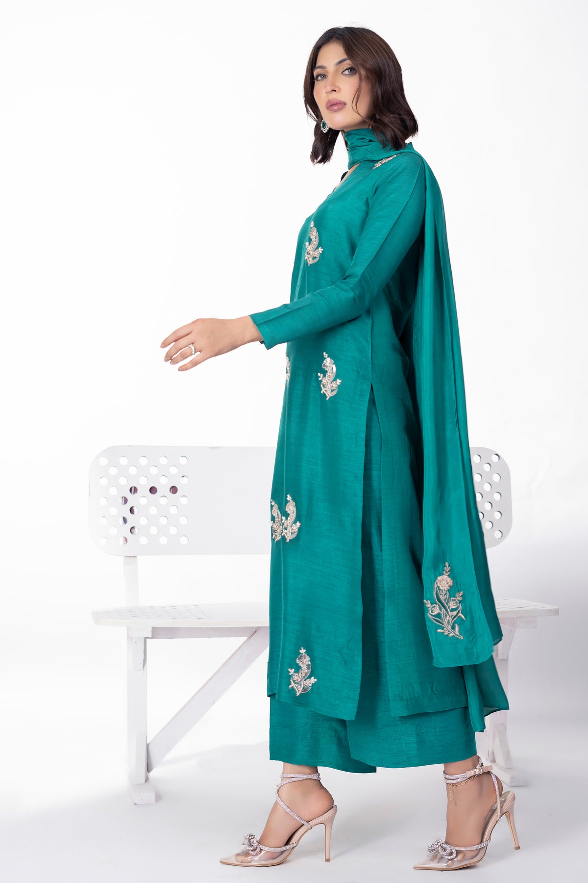 Eira - Henna Mehndi