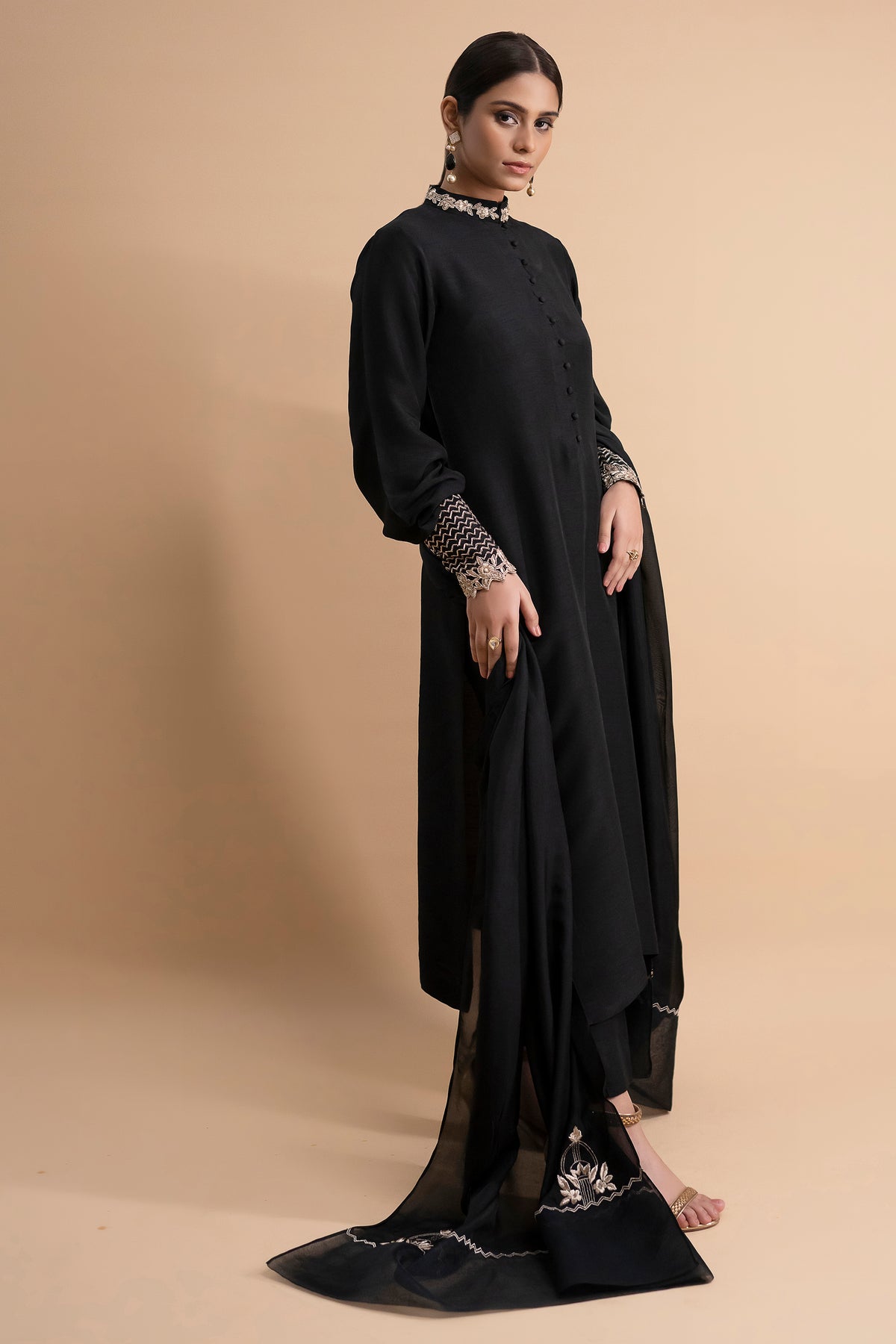 NERA - Henna Mehndi