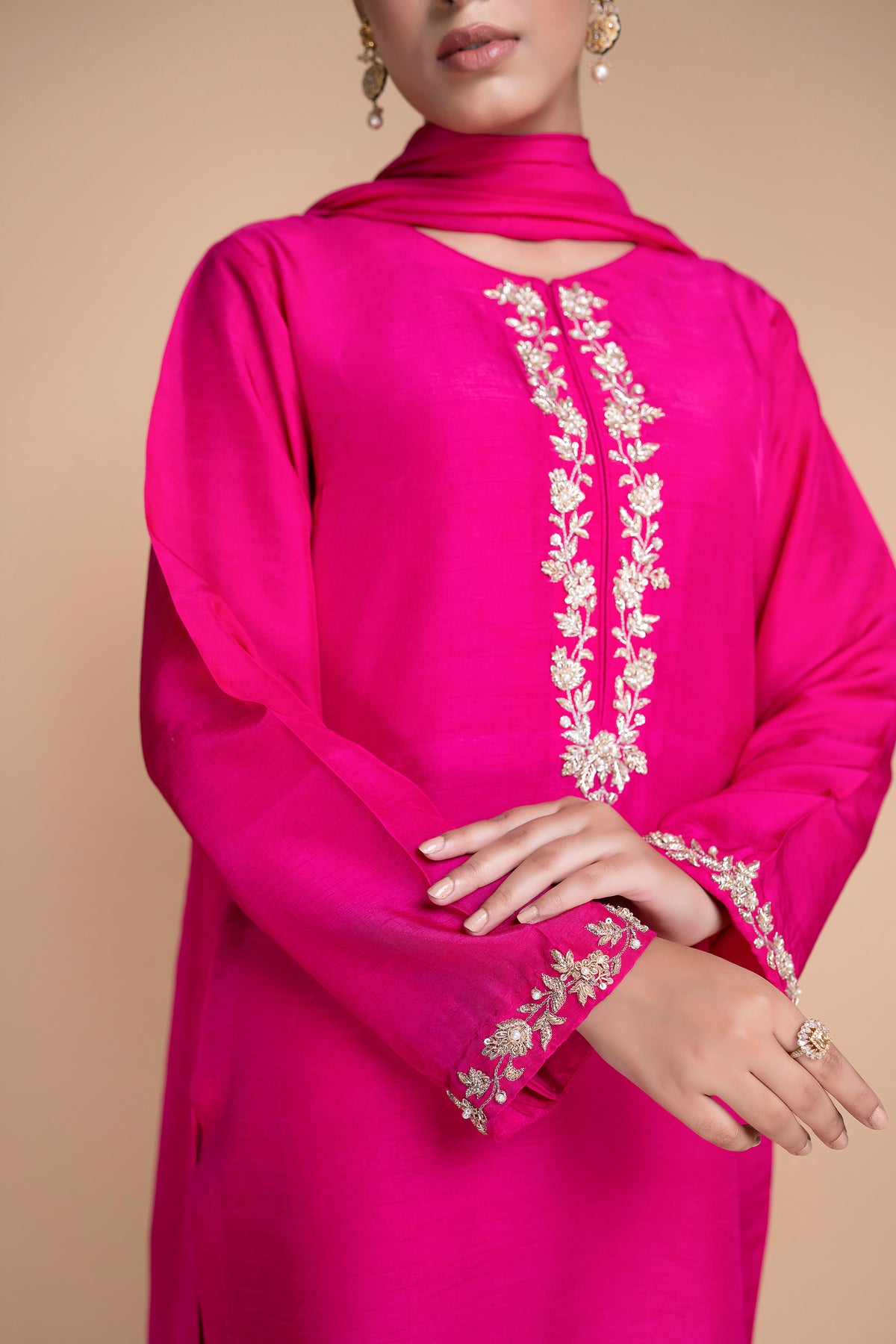 DINA - Henna Mehndi