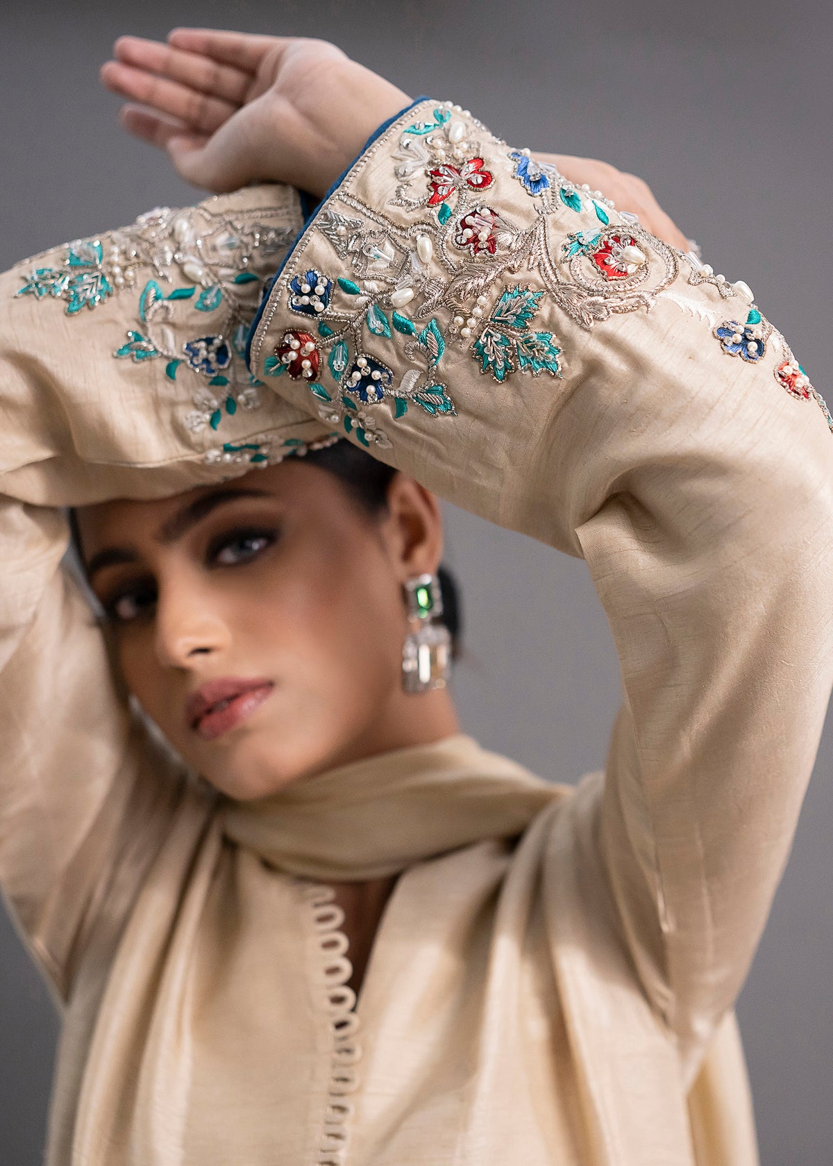 CLARA - Henna Mehndi