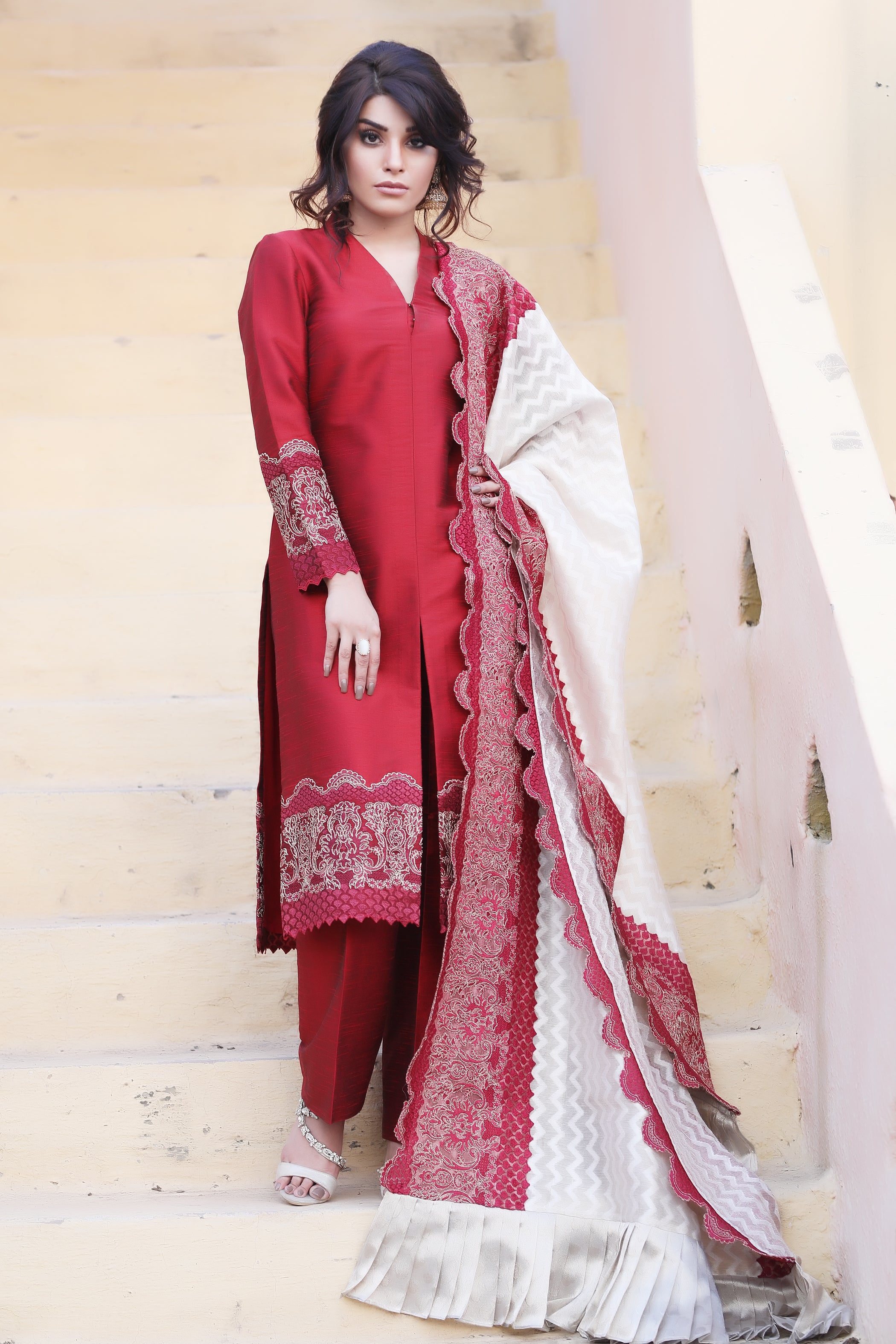 Radiant Rouge - Henna Mehndi