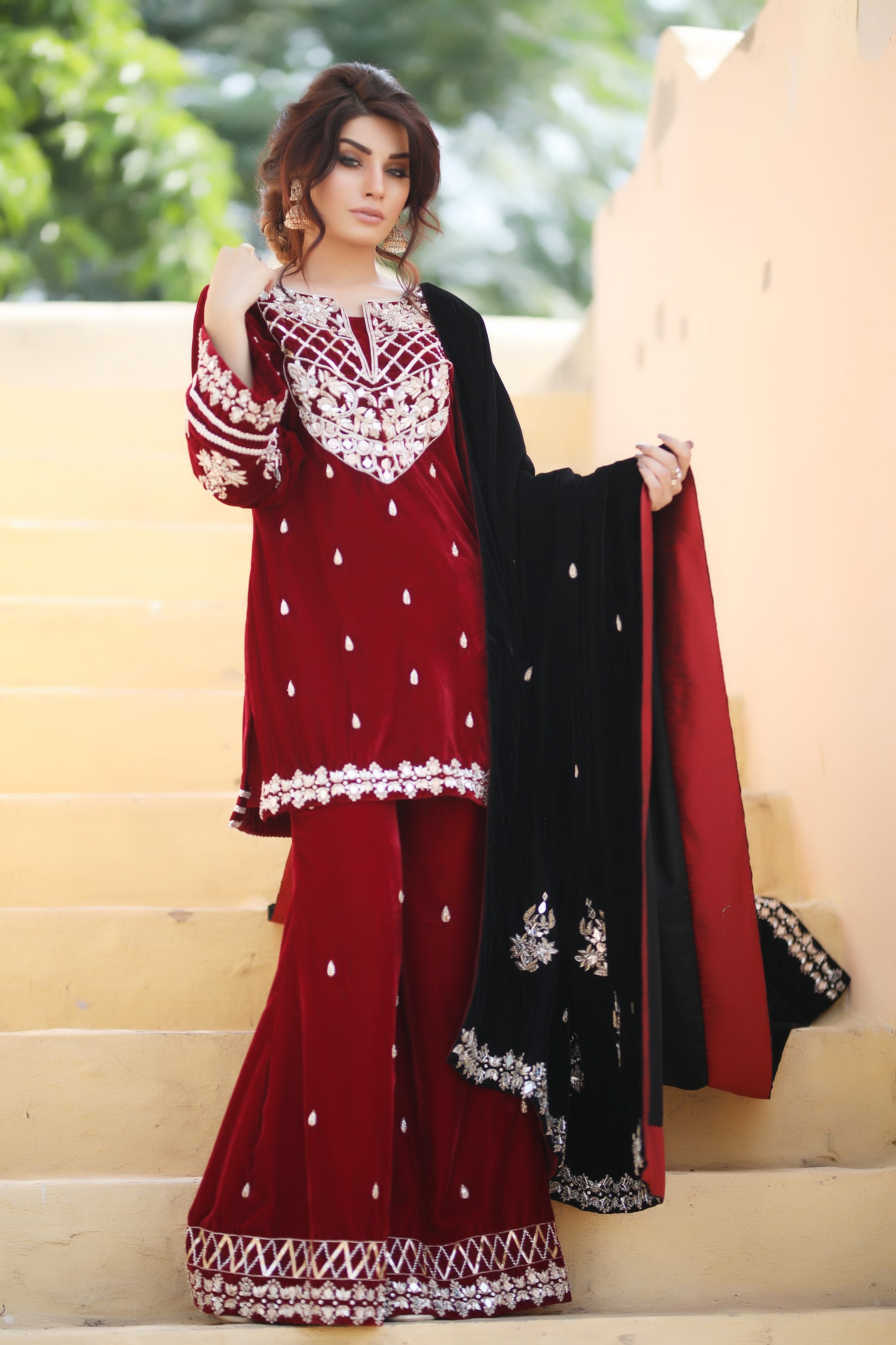 Scarlet Passion - Henna Mehndi