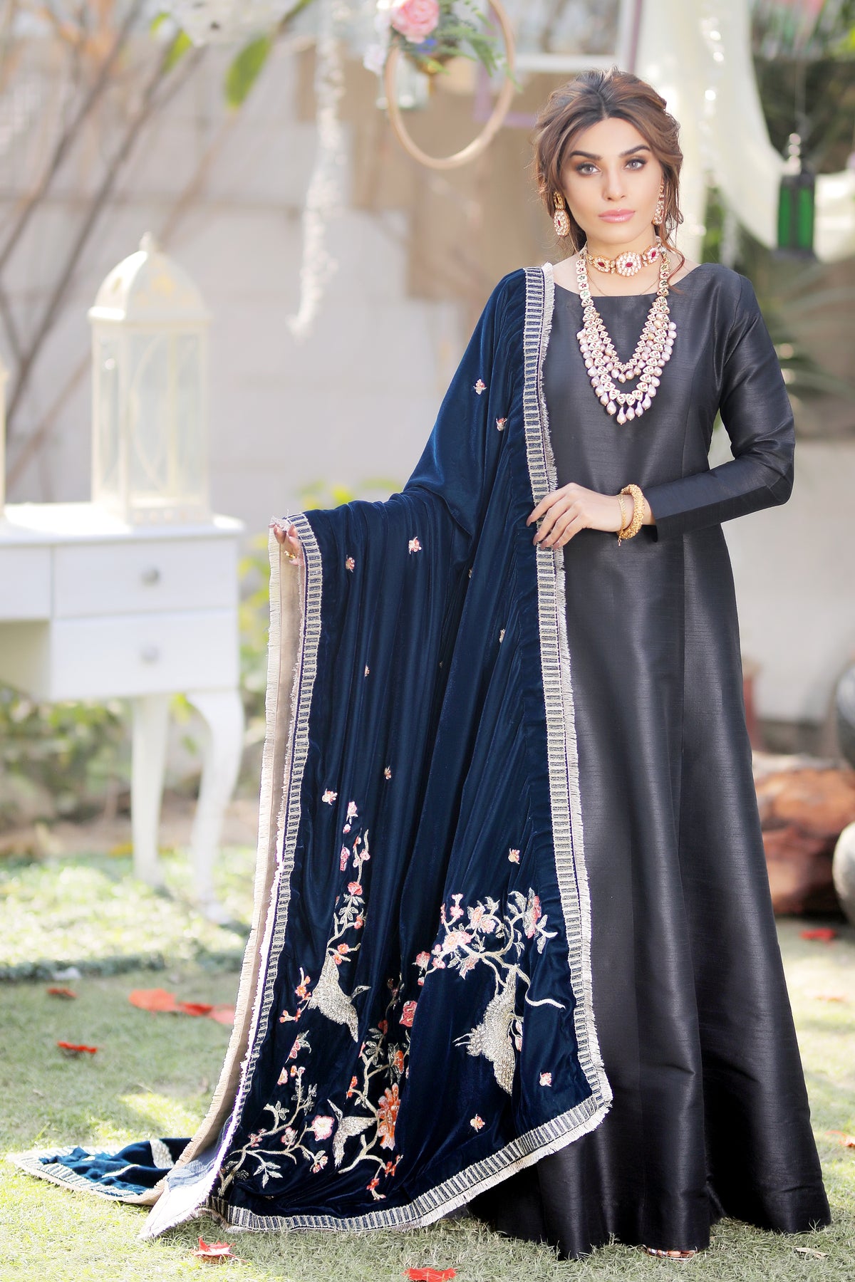 Majestic Flora - Shawl - Henna Mehndi
