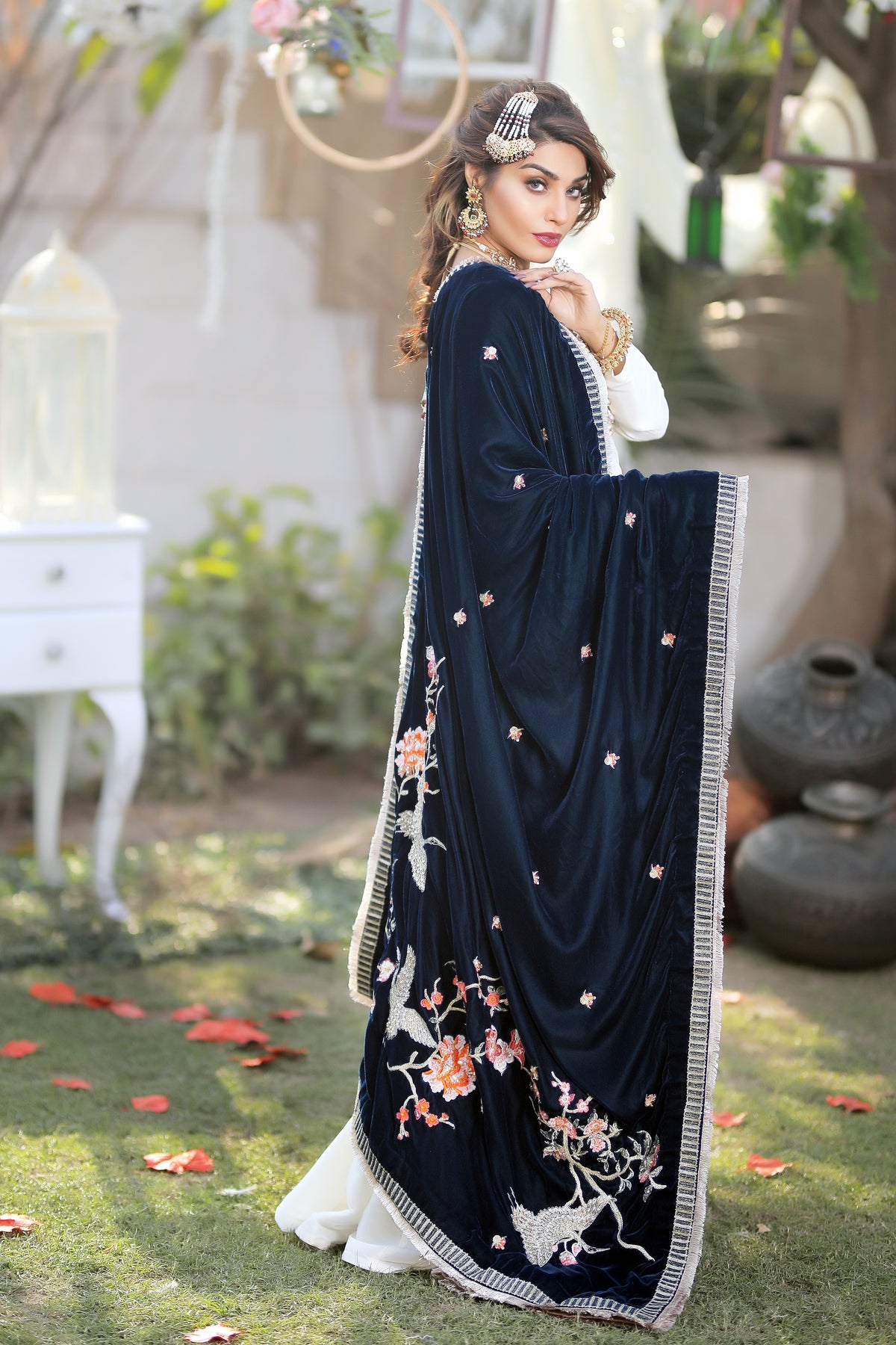 Majestic Flora - Shawl - Henna Mehndi