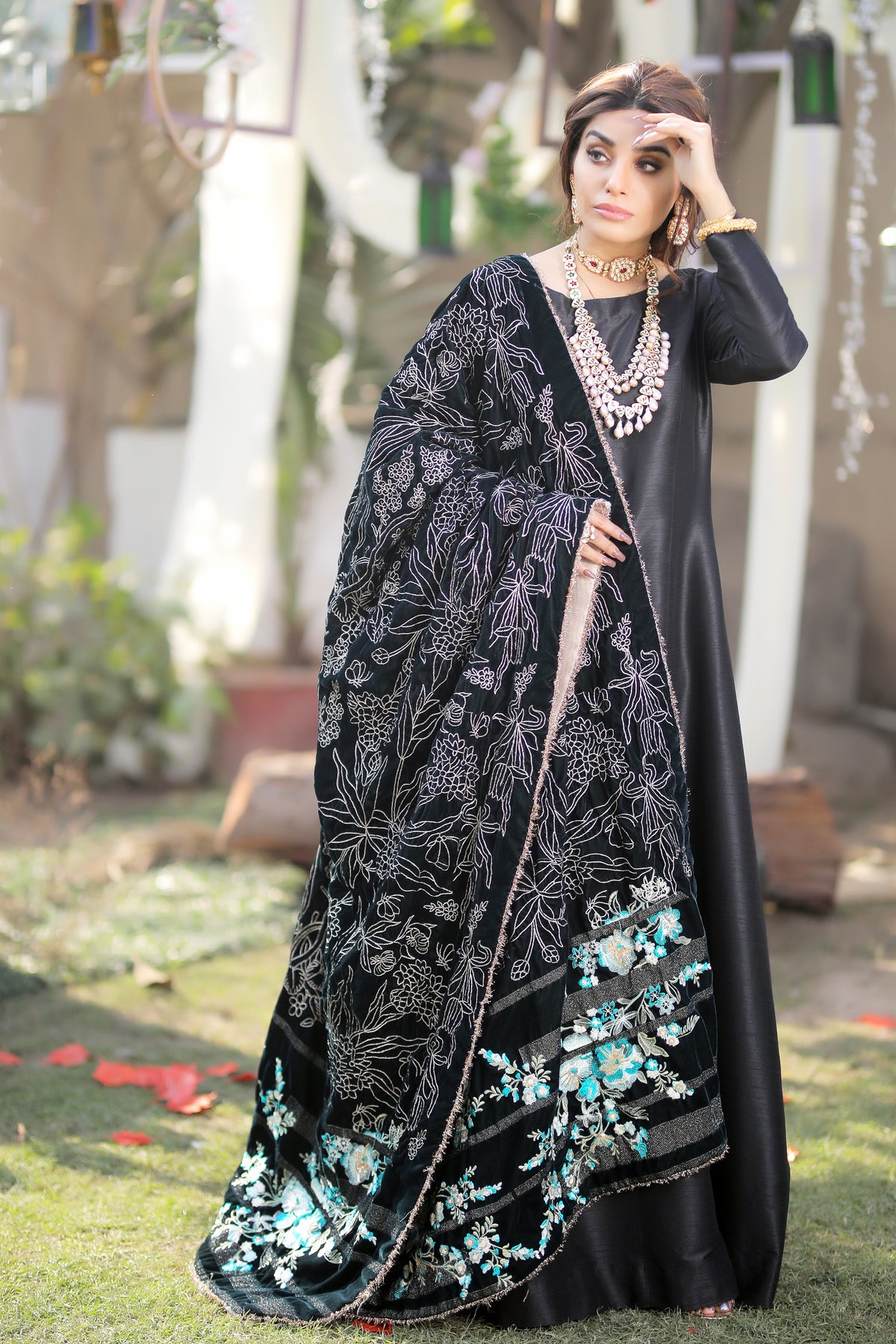 Emerald Luxe - Shawl - Henna Mehndi